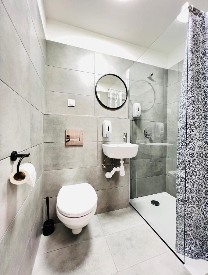 Hotel Rok Краков Экстерьер фото